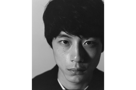 グランフロント大阪店 坂口健太郎写真集 25 6 発売記念 坂口健太郎さんサイン本お渡し会 18 3 18 本の 今 がわかる 紀伊國屋書店
