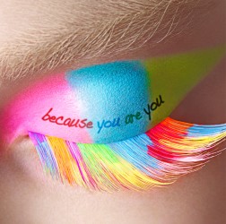 Ａｑｕａ　Ｔｉｍｅｚ／ｂｅｃａｕｓｅ　ｙｏｕ　ａｒｅ　ｙｏｕ【通常盤】