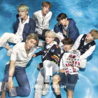 ＢＴＳ／Ｌｉｇｈｔｓ／Ｂｏｙ　Ｗｉｔｈ　Ｌｕｖ（初回限定盤Ｂ）