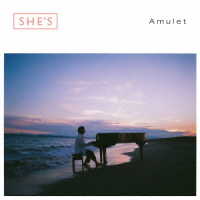 ＳＨＥ’Ｓ／Ａｍｕｌｅｔ