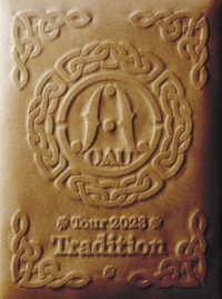 ＯＡＵ／Ｔｏｕｒ　２０２３　Ｔｒａｄｉｔｉｏｎ　ａｔ　人見記念講堂（完全生産限定盤）