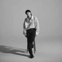 ＳＫＹ－ＨＩ／ＴＨＥ　ＤＥＢＵＴ