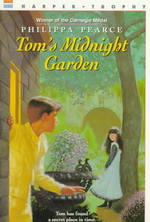 フィリッパ・ピアース著『トムは真夜中の庭で』（原書）<br>Tom's Midnight Garden （Reissue）
