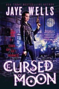 Cursed Moon (Prospero's War) -- Paperback / softback