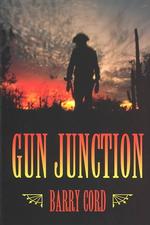 Gun Junction (Thorndike Press Large Print Paperback Series) （LRG）