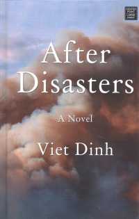 After Disasters (Center Point Large Print) （LRG）