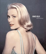 Grace Kelly (A Life in Pictures) -- Hardback
