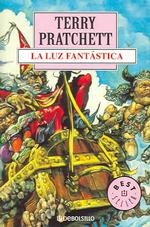 La Luz Fantastica Mundodisco 2 (Debolsillo) -- Paperback