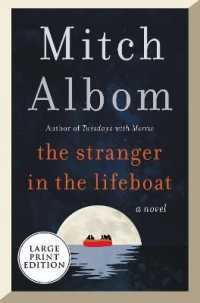 The Stranger in the Lifeboat （Large Print）