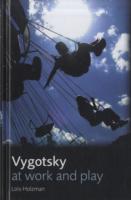 ヴィゴツキーの現代心理学への影響<br>Vygotsky at Work and Play （1ST）