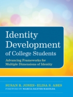 大学生のアイデンティティ発達<br>Identity Development of College Students : Advancing Frameworks for Multiple Dimensions of Identity