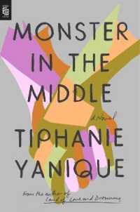 Monster in the Middle -- Paperback / softback （Internatio）