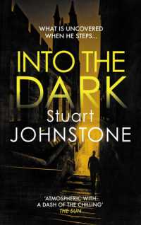 Into the Dark : Your next must-read Scottish crime novel (Sergeant Don Colyear) -- Paperback / softback (English Language Edition)