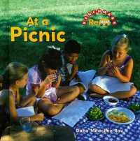 At a Picnic (Fun Time) （Library Binding）