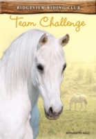Team Challenge (Ridgeview Riding Club) -- Paperback / softback