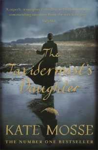 Taxidermist's Daughter -- Paperback / softback