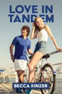 Love in Tandem （Large Print Library Binding）