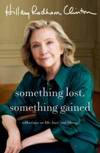 Something Lost, Something Gained : Reflections on Life, Love, and Liberty （Large Print Library Binding）