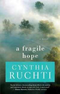 A Fragile Hope （Large Print）