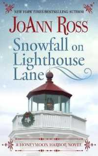 Snowfall on Lighthouse Lane (Honeymoon Harbor Novel) （Large Print Library Binding）