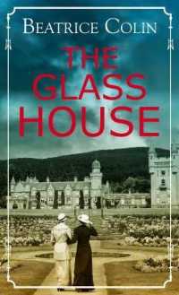 The Glass House （Large Print Library Binding）
