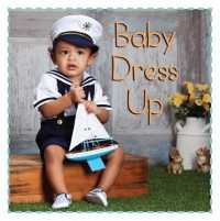 Baby Dress Up (Baby Firsts) （Board Book）