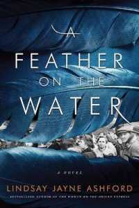 A Feather on the Water (Center Point Premier Fiction (Large Print)) （Large Print Library Binding）
