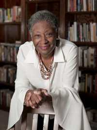 The New Black Woman : Loves Herself, Has Boundaries, and Heals Every Day (Empowering Book for Women)