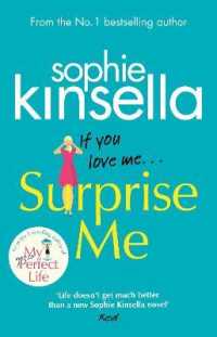 Surprise Me -- Paperback (English Language Edition)