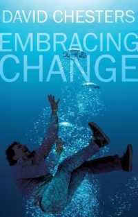 Embracing Change -- Paperback / softback （UK ed.）