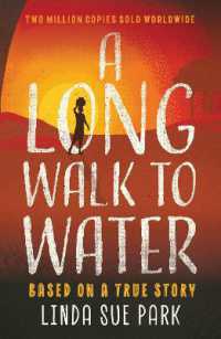 A Long Walk to Water : International Bestseller Based on a True Story