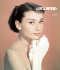 Audrey Hepburn a Life in Pictures : Reduced format