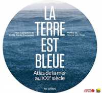 LA TERRE EST BLEUE