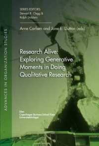 Research Alive : Exploring Generative Moments in Doing Qualitative Research