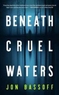 Beneath Cruel Waters （Large Print）