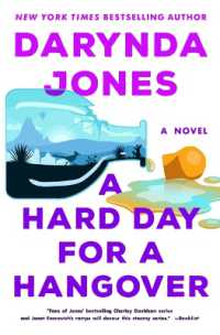 A Hard Day for a Hangover (Sunshine Vicram) （Large Print Library Binding）