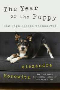 The Year of the Puppy : How Dogs Become Themselves （Large Print Library Binding）