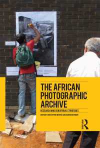The African Photographic Archive : Research and Curatorial Strategies