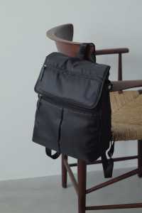 Y'SACCS ベストセラーリュックを軽量化! 毎日使えるデイリーリュックBOOK MM